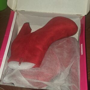 Dream Pairs Red Heeled Boots